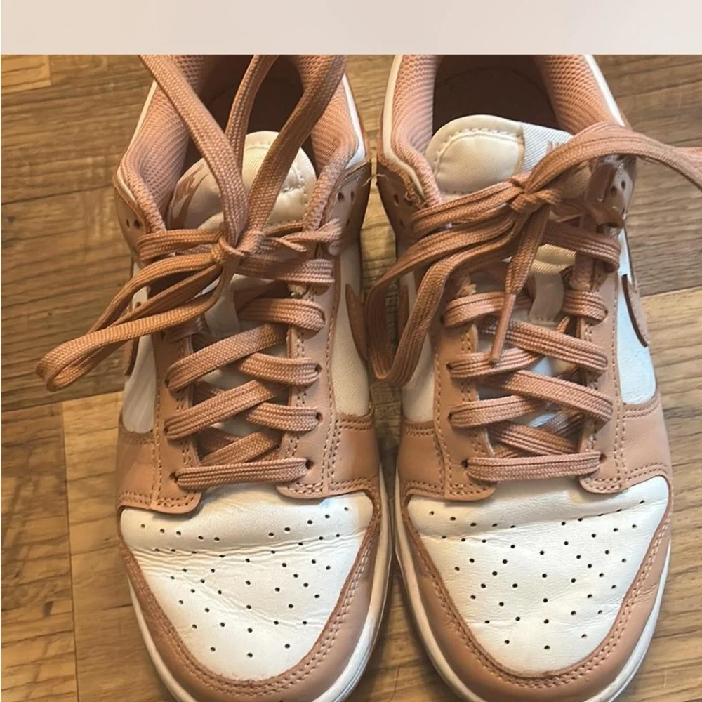 Nike Women’s Low-Top Sneakers in White and Tan